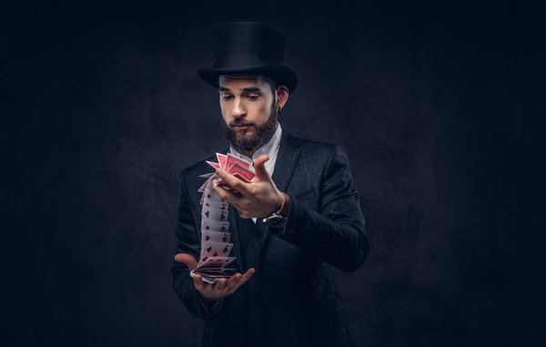 Les secrets des magiciens à Paris révélés !