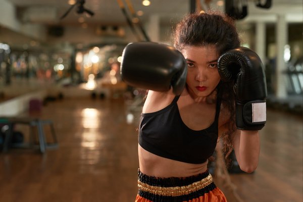 Styles de boxe pour femmes : comment choisir le meilleur pour vous